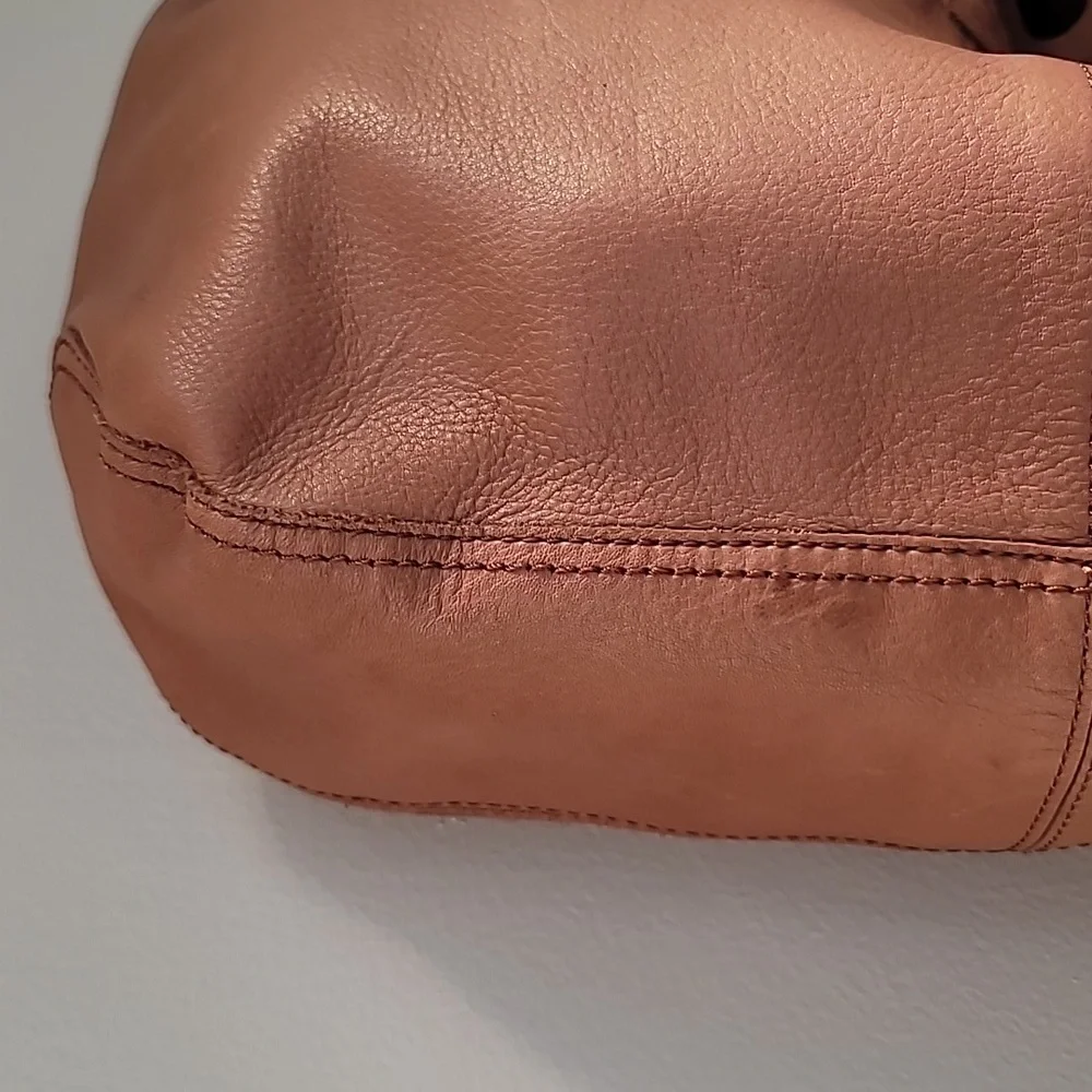 NWOT Old Navy Brown Leather Tote Bag - Picture 6 of 12